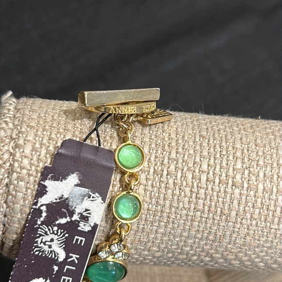 Anne Klein Green & Gold Bracelet. NEW - Picture 11 of 14